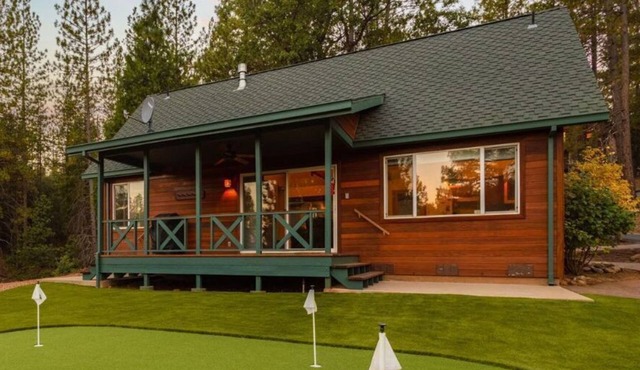 Quail Crossing Cabin: Yosemite Boutique Retreat