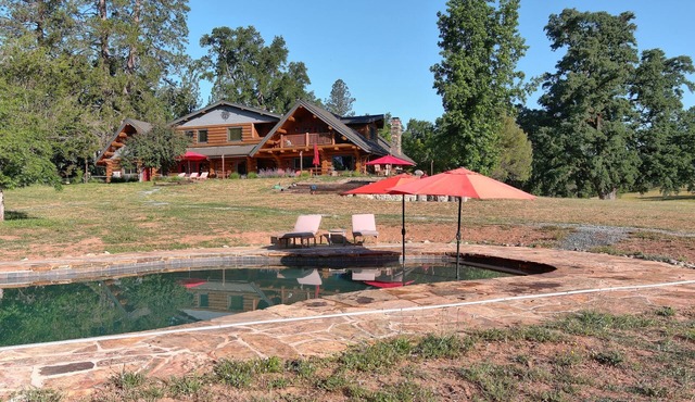 Quail Meadows Ranch Home, 32+ acres of land, spectacular views