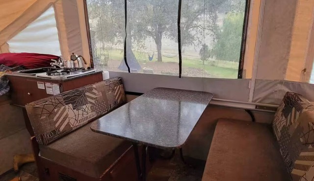 Quaint 1-bedroom RV in Auburn with WiFi access