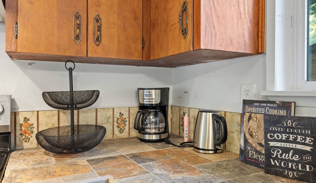 Quaint 2-bedroom cottage in Seattle