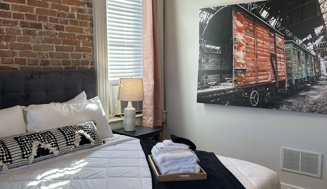 Quaint 2-Bedroom in Historic Frenchtown