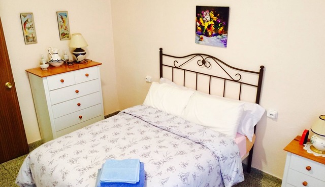 Quaint 2BR Spanish flat in Sagunto