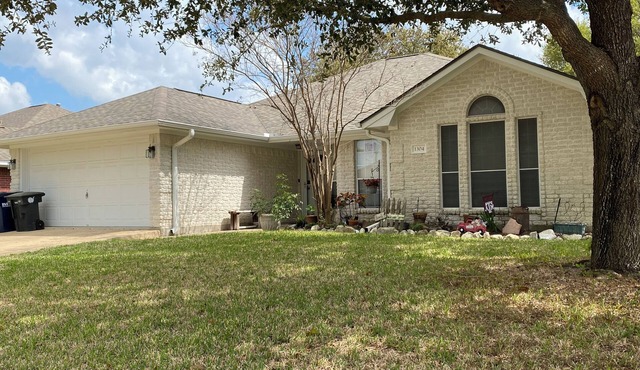 Quaint 3-bedroom home 6 miles from Kyle Field