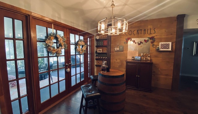 Quaint 3 BR Home in Winter Park/Orlando with Large Yard