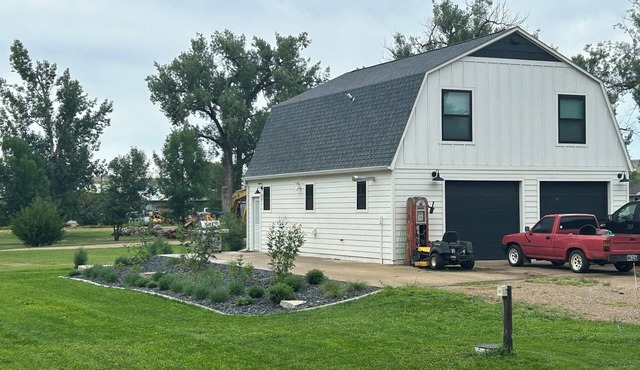 Quaint, all new loft apt. located in a quiet country setting, minutes from town.