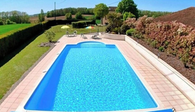 Quaint apartment in a quiet rural location