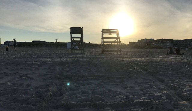 Quaint Bradley Beach getaway for Summer weeks weekends or a month.