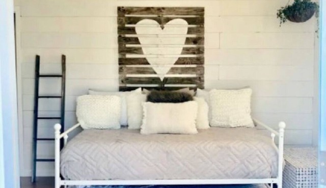 Quaint Bungalow "B" by Cahaba Brewery in Avondale