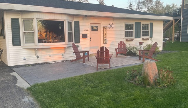 Quaint Channel Cottage