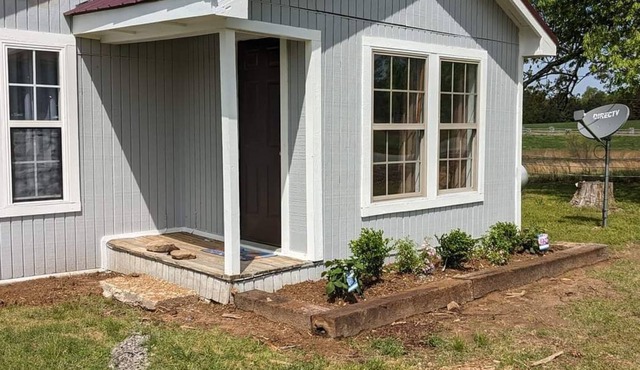 Quaint Cottage 10 minutes from Greer's Ferry Lake and the Little Red River