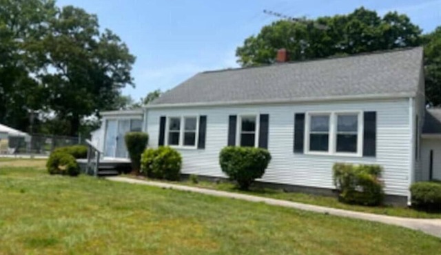 Quaint Cottage on Myer Creek