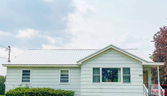 Quaint family home in the heart of Main Street in Randolph, NY