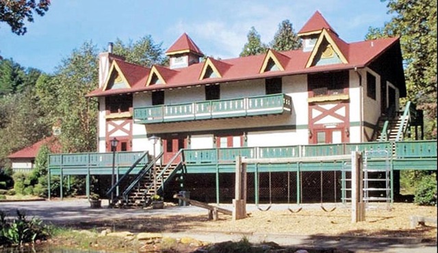 Quaint German Alpine Resort Village of Helen