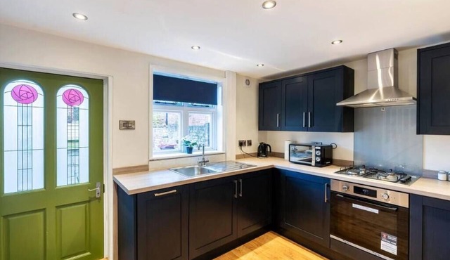 Quaint Historic Home | Charming Stay in Barton