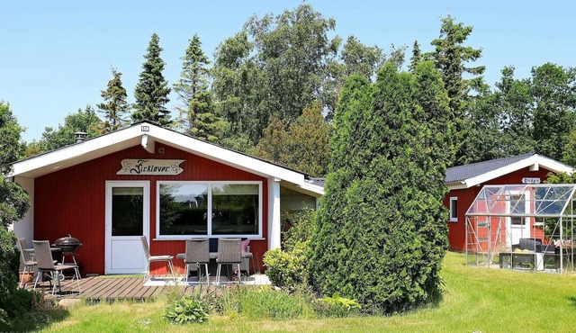Quaint Holiday Home in Jutland with Terrace