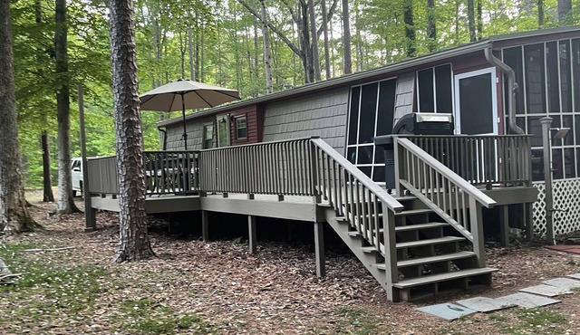 Quaint Kerr Lake Oasis with Private Dock!