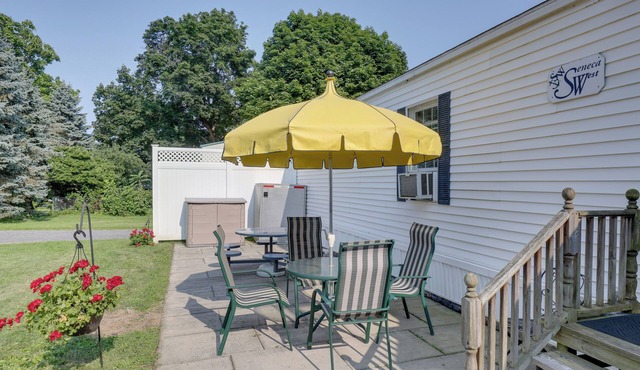 Quaint Lakemont Retreat: 1 Mi to Seneca Lake!