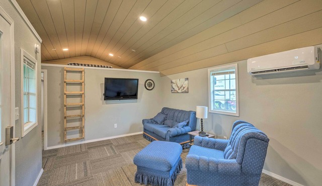 Quaint Montezuma Cabin Near Lake Ponderosa!