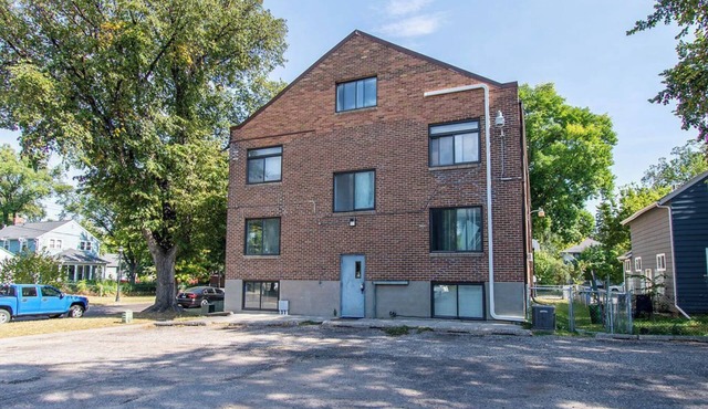 Quaint, Pet-friendly Studio Close to NDSU, Fargodome and Downtown Restaurants