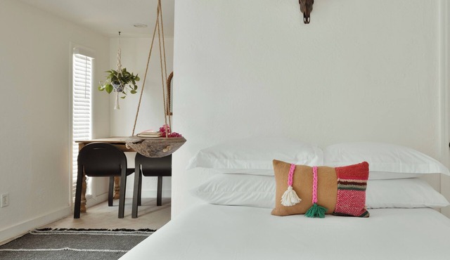 Quaint Phoenix Hideaway: Spanish Charm