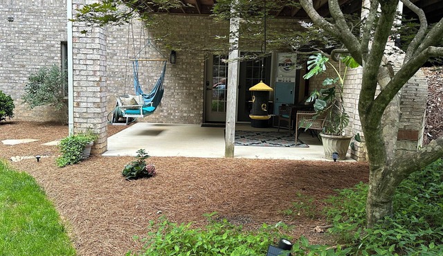 Quaint private country apartment