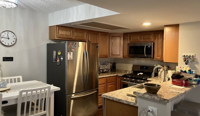 Quaint Quiet 2 Bed/2 Bath Condo w/Pool and Hot Tub
