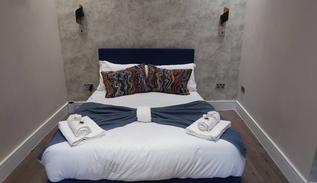 Quaint Retreat in Sherborne's Historic District