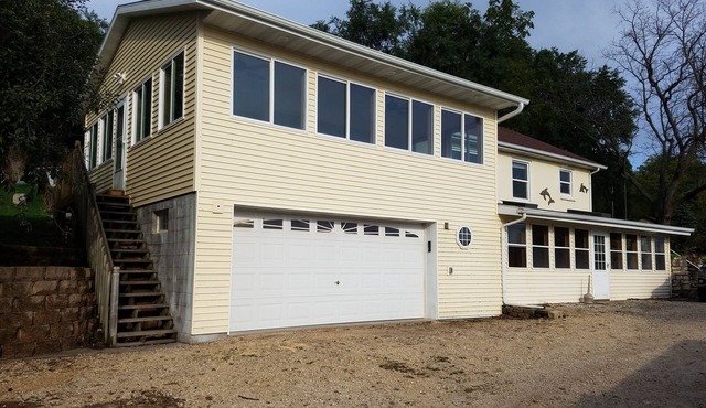 Quaint Single Family home overlooking Pool 9