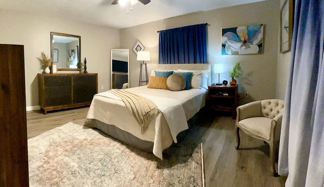 Quaint, spacious, & relaxing; come stay with us, you'll enjoy the details.