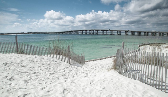 Quaint studio in downtown Fort Walton Beach!