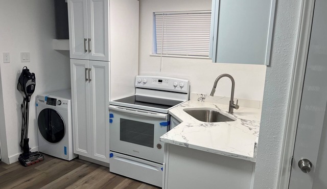 Quaint studio with WiFi in amazing Seattle