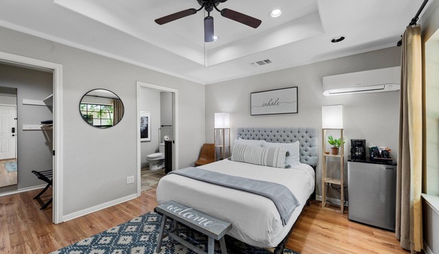 Quaint Suite with Boutique Hotel Vibes on Country Retreat Surrounded by Nature