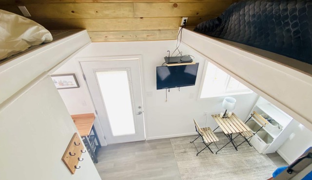 Quaint Tiny Home on Working Homestead-20 mins from Show Low!