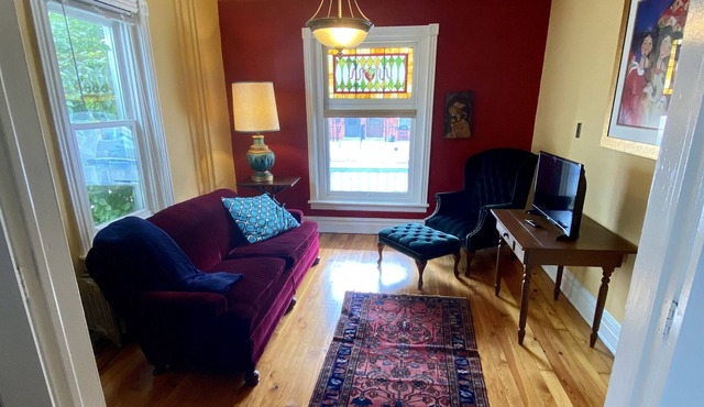 QUAINT VICTORIAN HOUSE