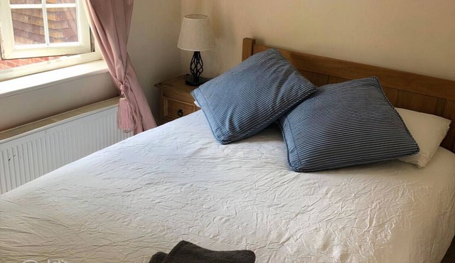 Quaint village period cottage - 10 miles from Oxford