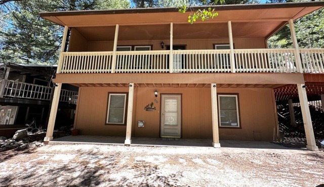 Quaking Aspen Lodge