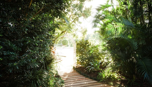 Quality Hotel Robertson Gardens