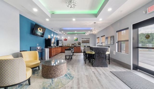 Quality Inn Adairsville - Calhoun South