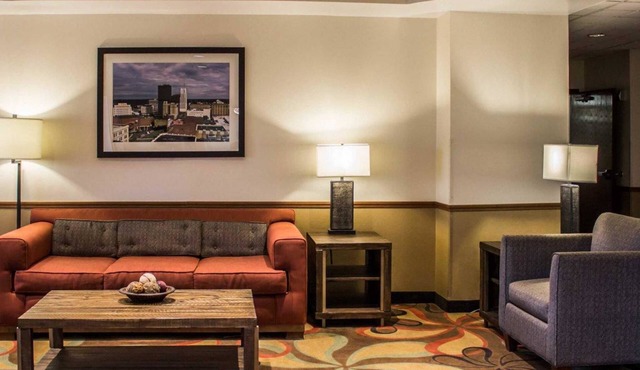 Quality Inn Akron South