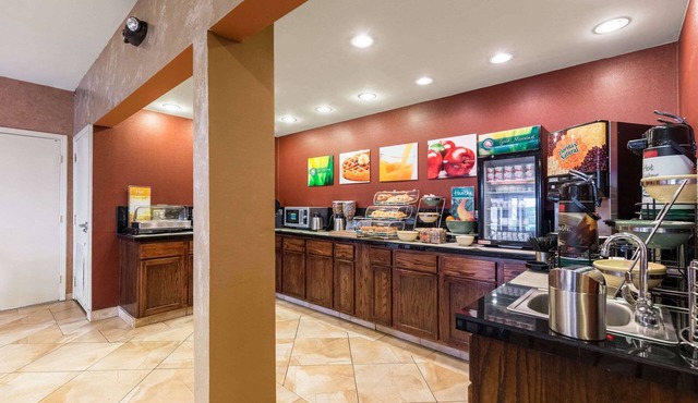 Quality Inn Alexandria