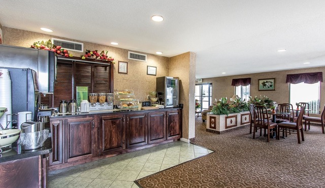 Quality Inn Andalusia