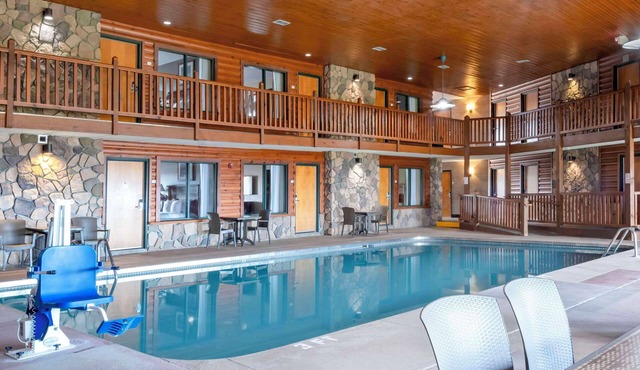 Quality Inn Ashland - Lake Superior