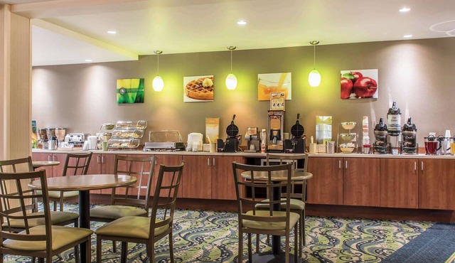 Quality Inn Bedford