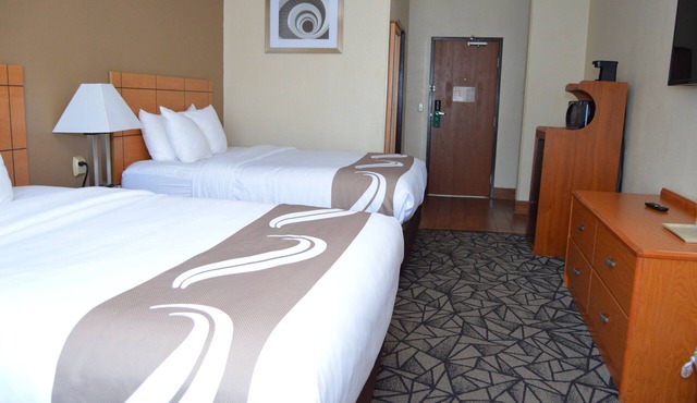 Quality Inn Coralville - Iowa River Landing