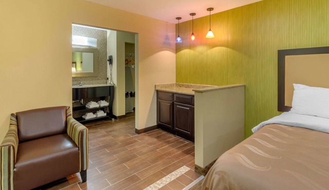Quality Inn Covington Downtown