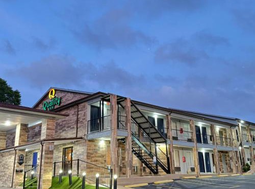 Quality Inn Crestview I-10 Eglin AFB Area