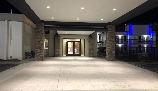 Quality Inn Dalton East