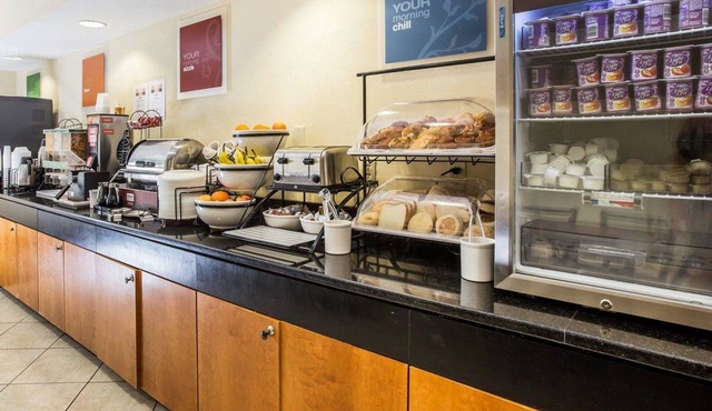 Quality Inn Darien - North Brunswick