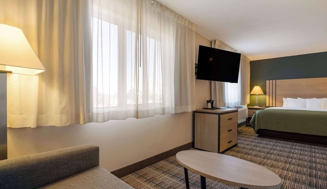 Quality Inn Denver Northeast Brighton