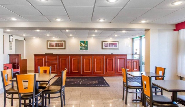 Quality Inn Dyersburg I-155